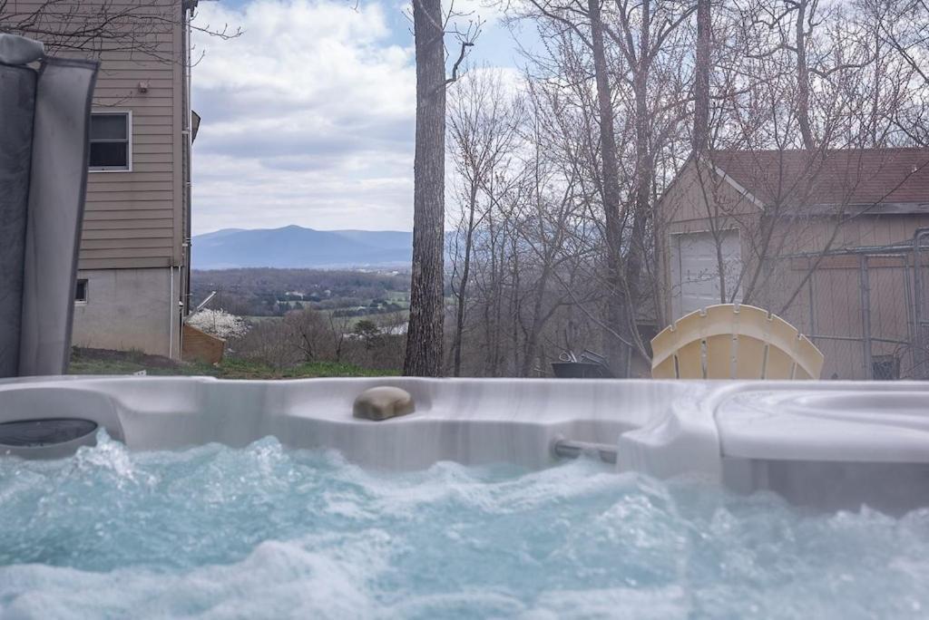 Mockingbird Mountain Spa And Retreat ลูเรย์ ภายนอก รูปภาพ