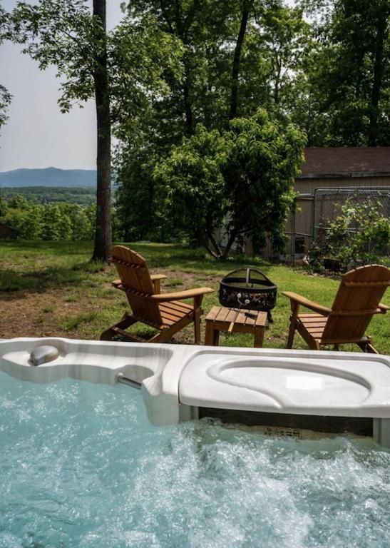 Mockingbird Mountain Spa And Retreat ลูเรย์ ภายนอก รูปภาพ